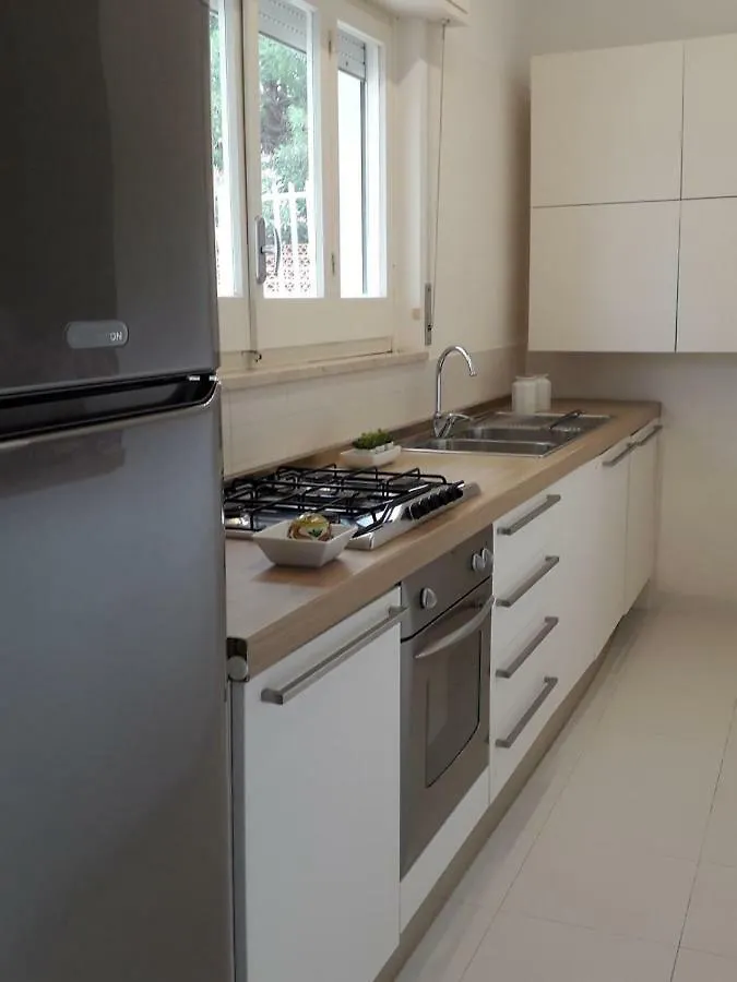La Casa Di Roy Apartment Pizzolungo